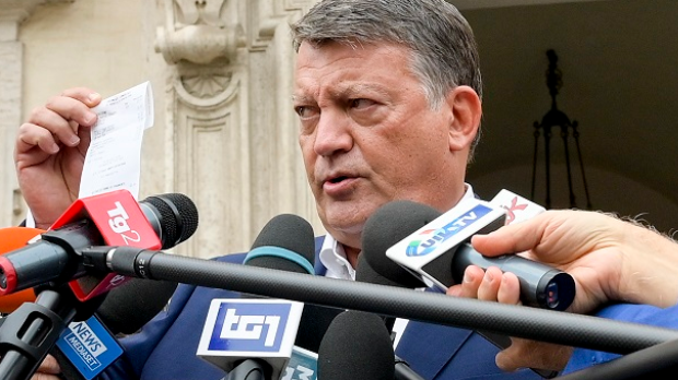 Finanziare gli investimenti green con tassa su transazioni finanziarie