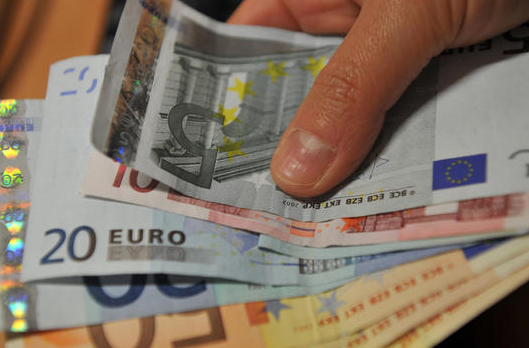 Aumentano le tasse. Pronti alla mobilitazione
