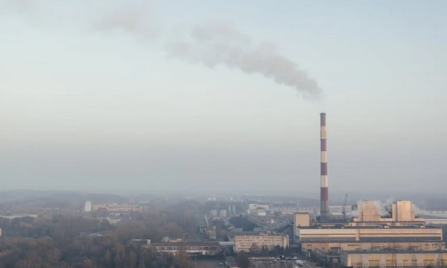 Emissioni gas serra in riduzione rispetto al 1990