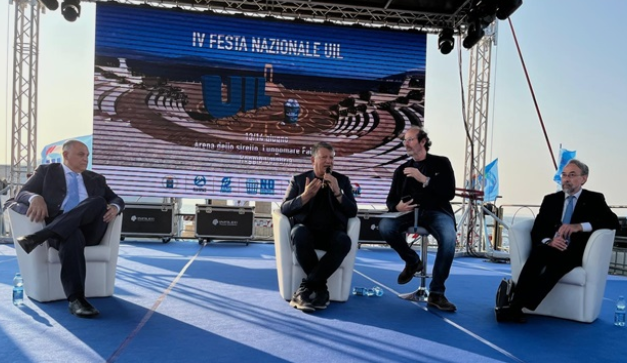 Investimenti e lavoro stabile per la crescita del Paese