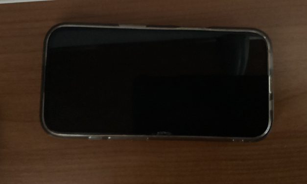 Il cellulare è l’oggetto più dimenticato sui taxi